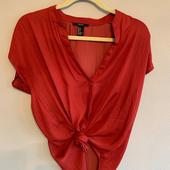 Silky Red Blouse - Picture 3 of 3